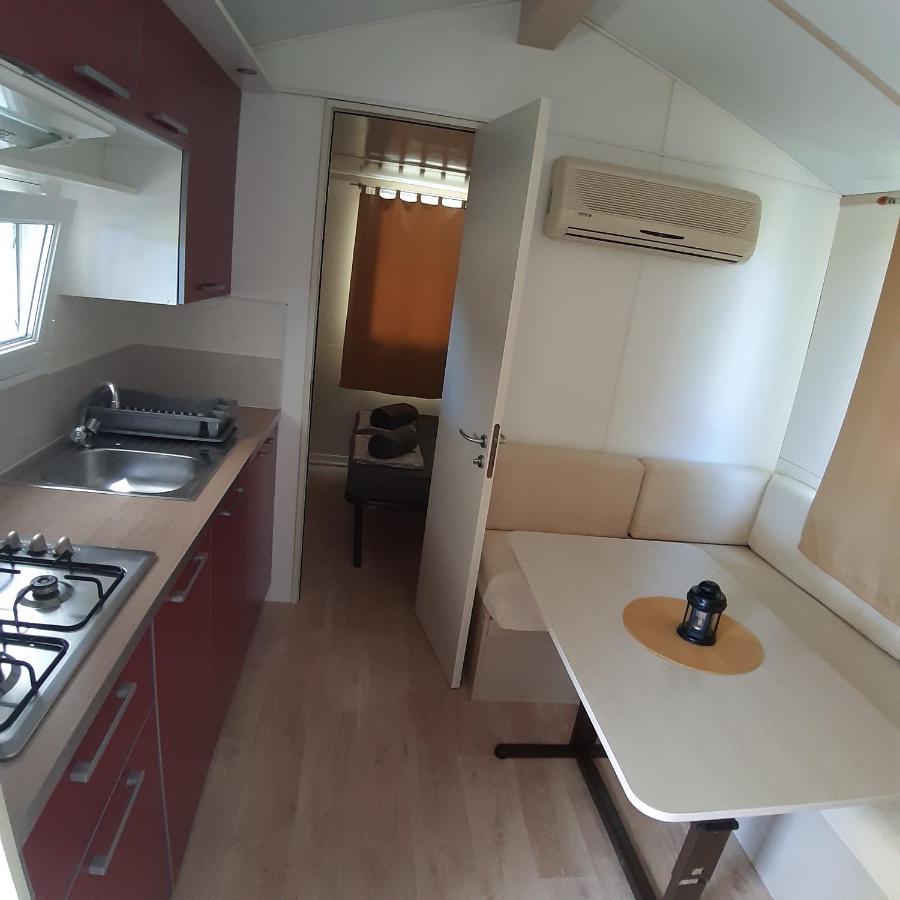 Grand Veles Camp 호텔 반졸레 외부 사진